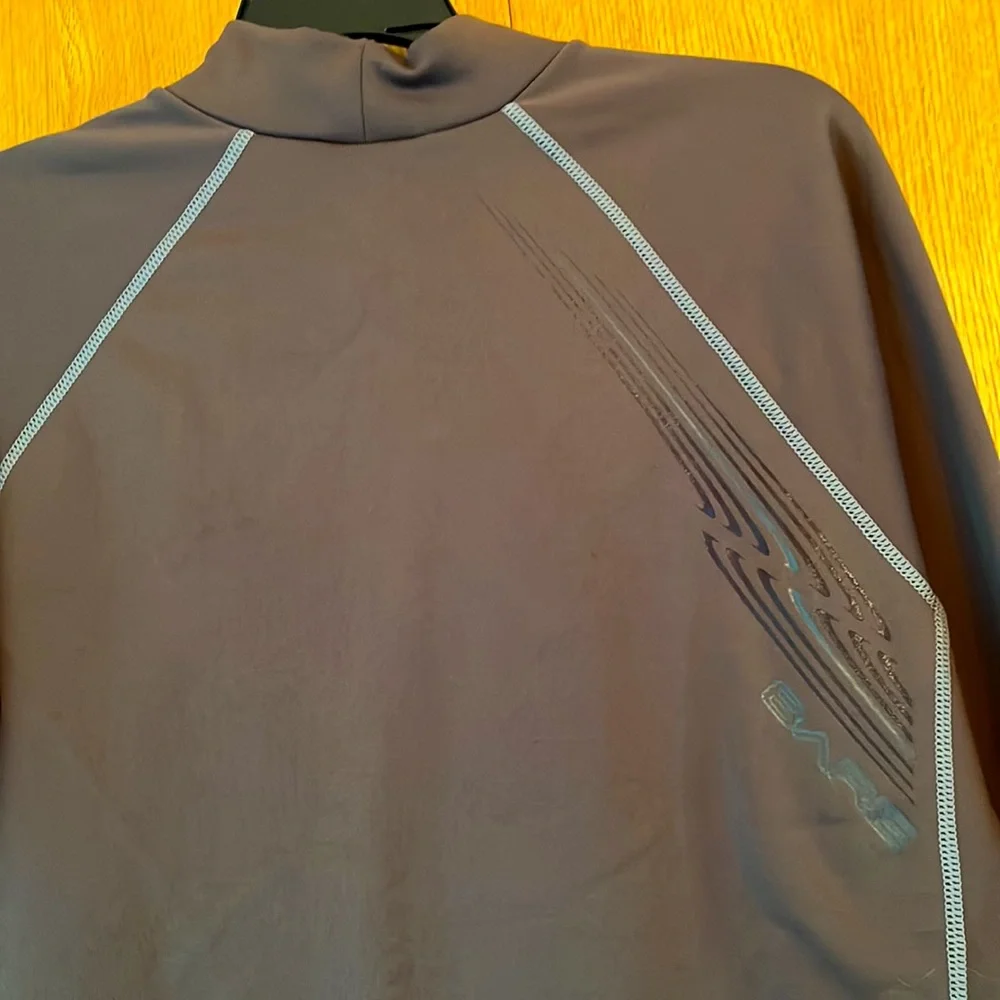 BARE Chillguard men L fleece backed long sleeve dive surf swim dry rash guard